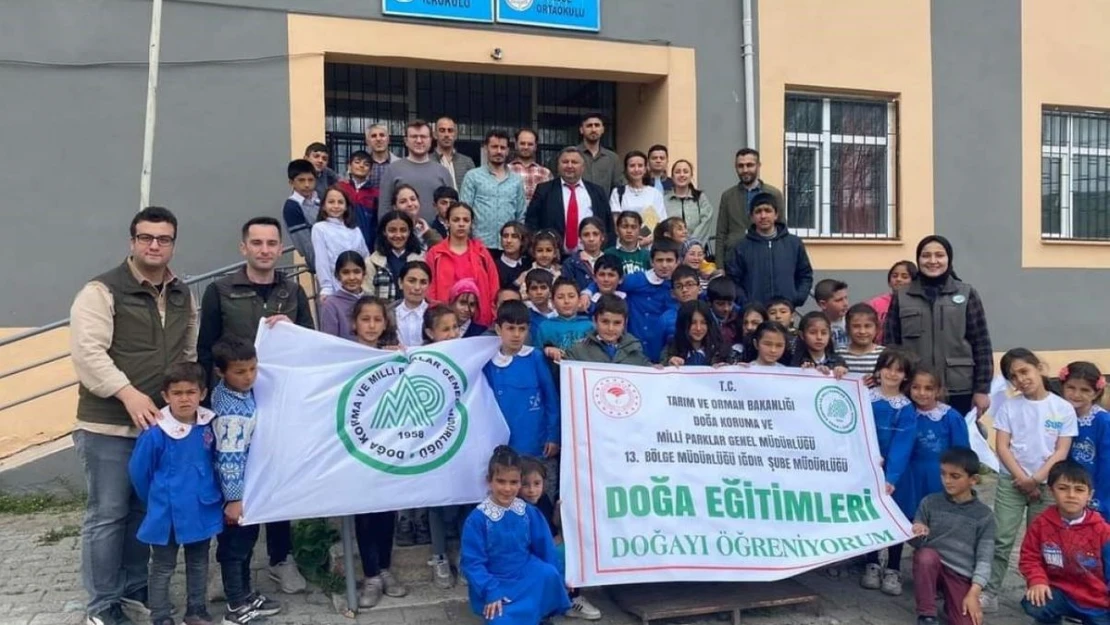 Iğdır'da öğrencilere doğa eğitimi