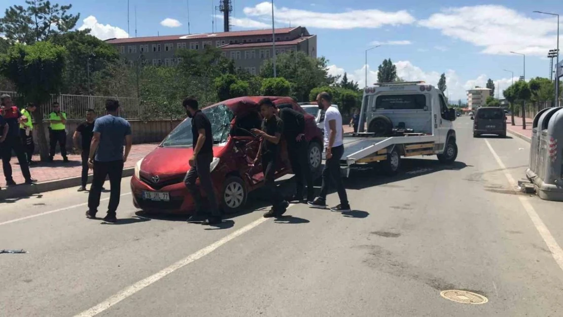 Iğdır'da öğretmenler kaza yaptı... Çok sayıda yaralı var