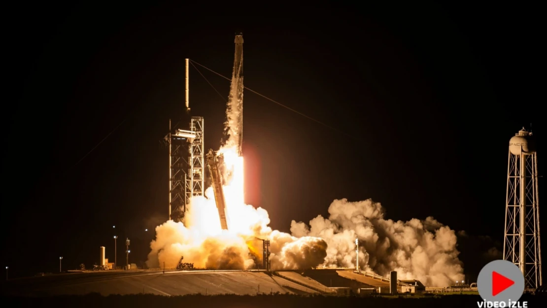 İlk özel uzay yürüyüşünü gerçekleştirecek ekip SpaceX roketi ile uzaya fırlatıldı