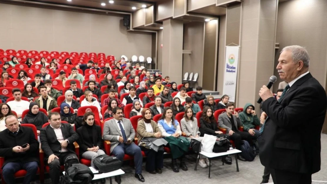 İLKEM'li öğrencilere motivasyon semineri