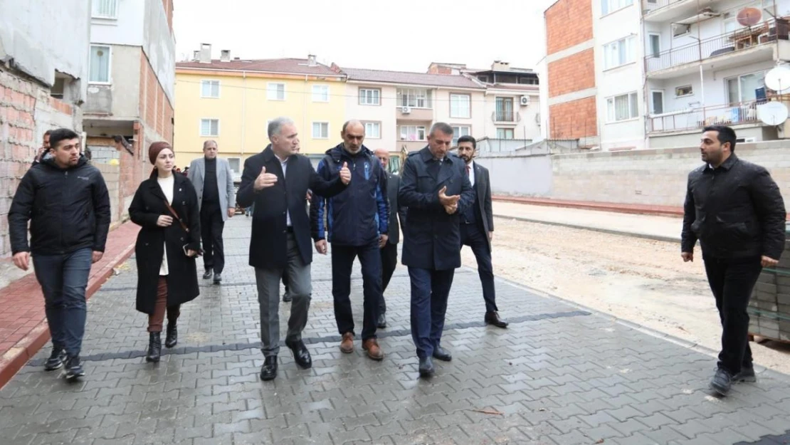 İnegöl'de mahalle otoparkları merkeze nefes aldırıyor