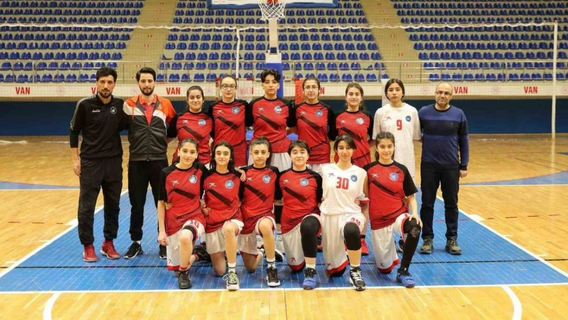 İpekyolu Belediyesi Spor Kulübü bölge şampiyonu oldu