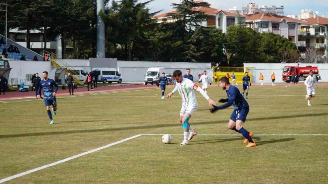 Isparta 32 Spor: 1 Sarıyerspor: 0