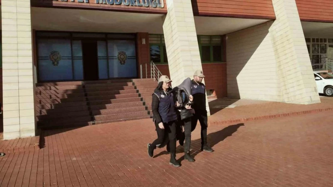 Isparta'da DEAŞ terör örgütü üyesi şüpheli yakalandı