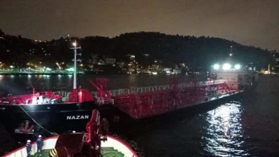 İstanbul Boğazı çift yönlü olarak gemi trafiğine kapatıldı