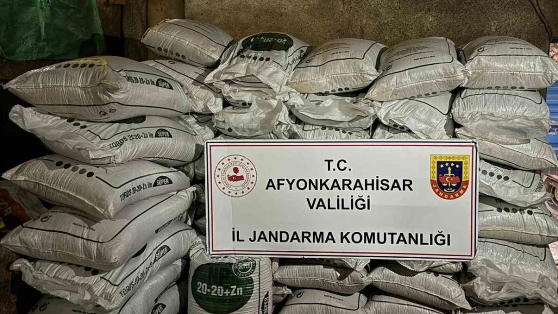 Jandarma barkodları sahte 11 ton taban gübresi ele geçirdi