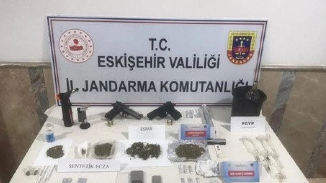 Jandarma ekiplerinden uyuşturucu operasyonu: 6 gözaltı