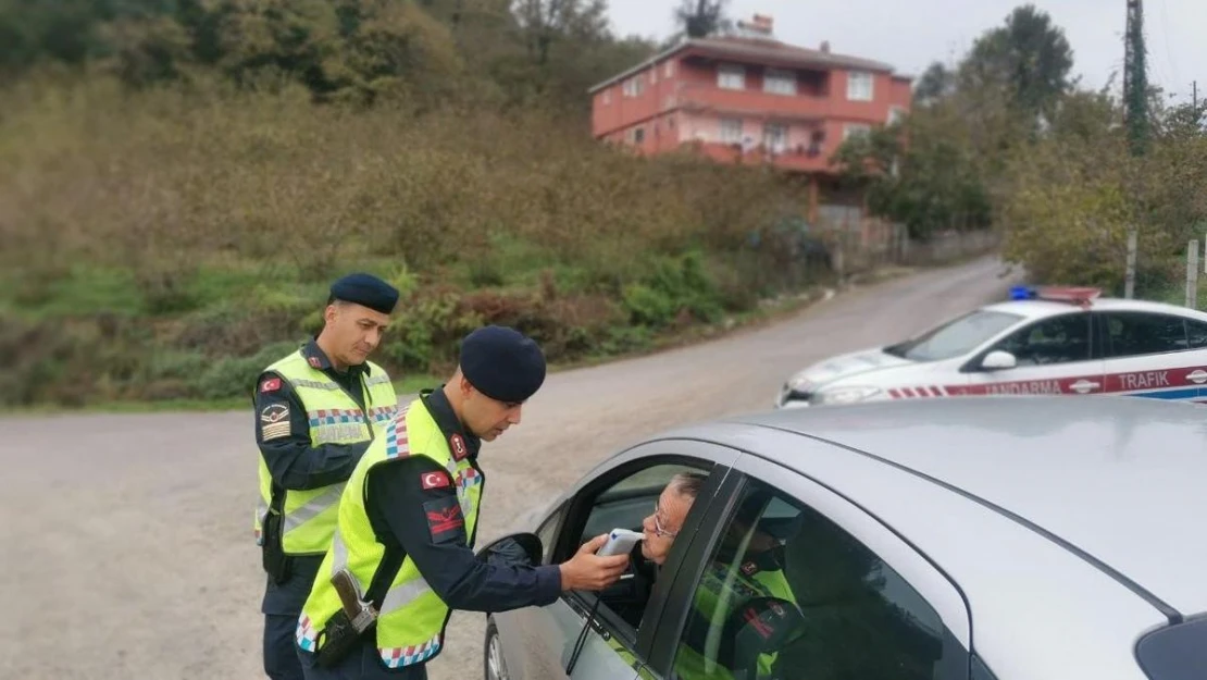 Jandarma trafik ekiplerinden yoğun denetim