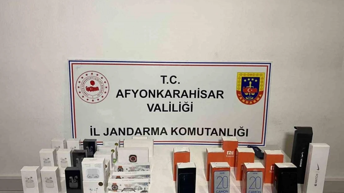 Jandarmadan kaçak cep telefonu operasyonu