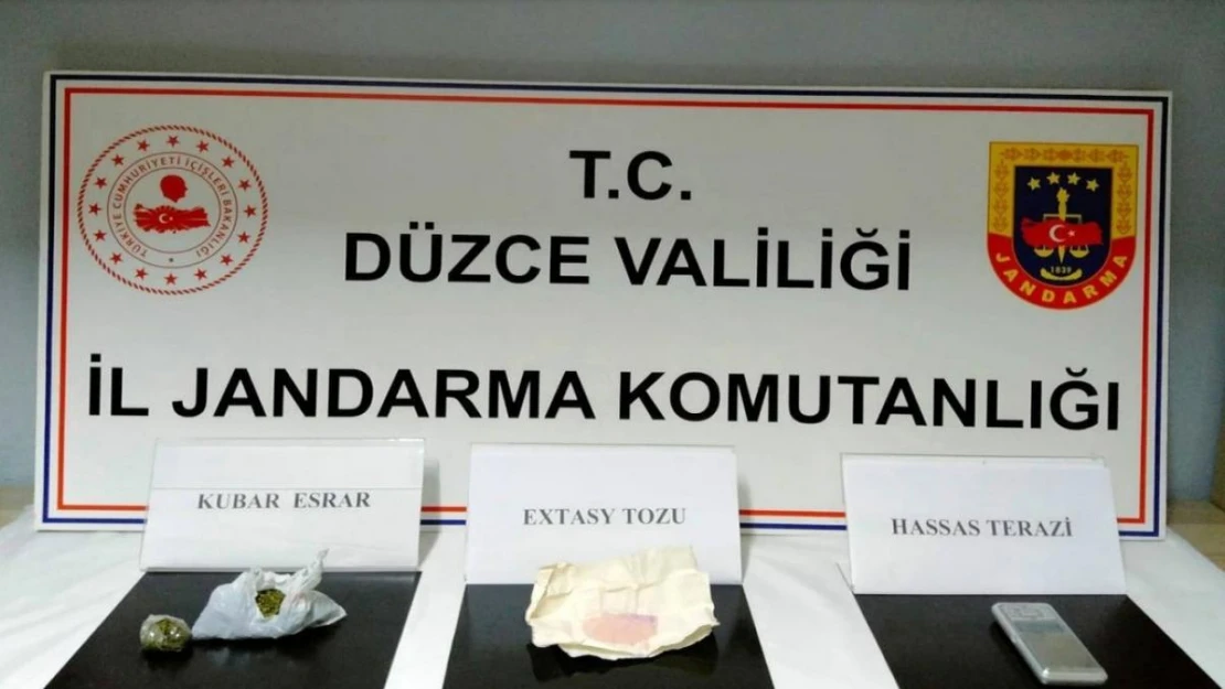 Jandarmadan uyuşturucuya geçit yok