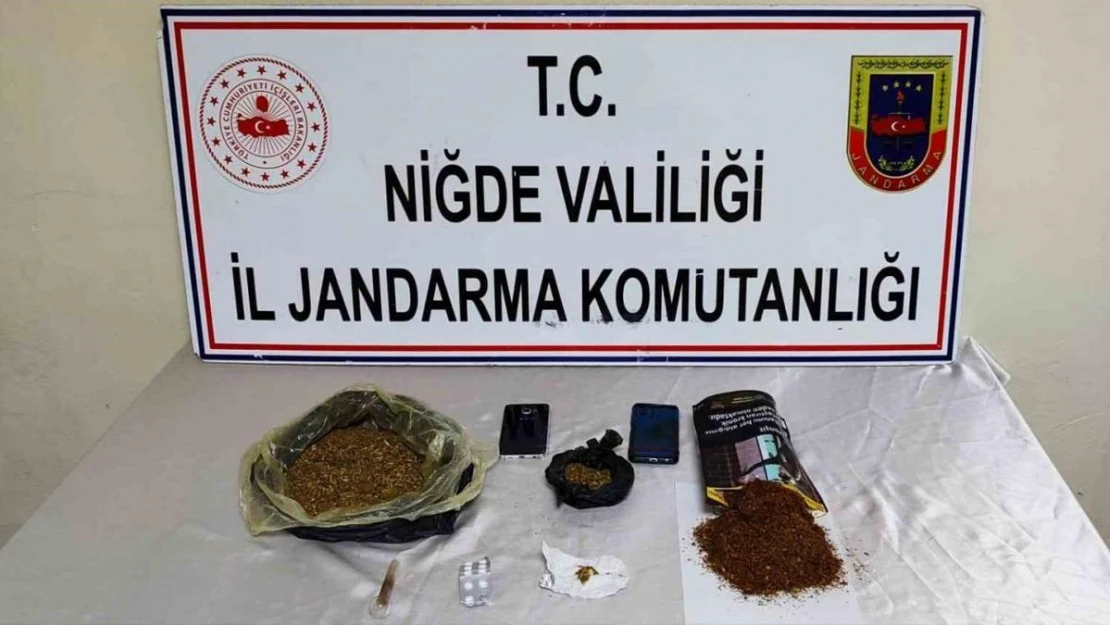 Jandarmadan zehir tacirlerine operasyon: 2 gözaltı