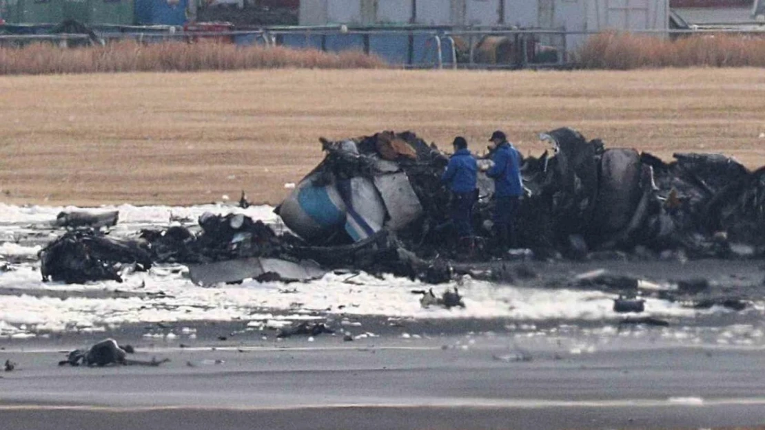 Japonya'daki uçak kazasında pilot hatası ya da koordinasyon eksikliği şüphesi