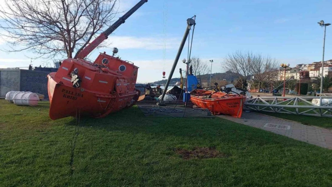 Kafkametler'in kayıp 7 mürettebatını arama çalışmaları sürüyor