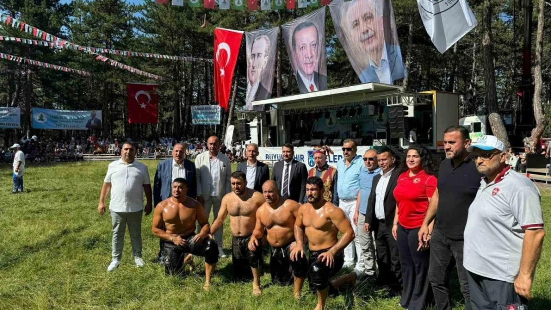 Kahramankazan Belediye Başkanı Çırpanoğlu, Aluçdağı Güreş Festivali'ne katıldı