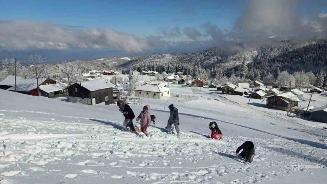 Karın keyfini en çok çocuklar çıkardı