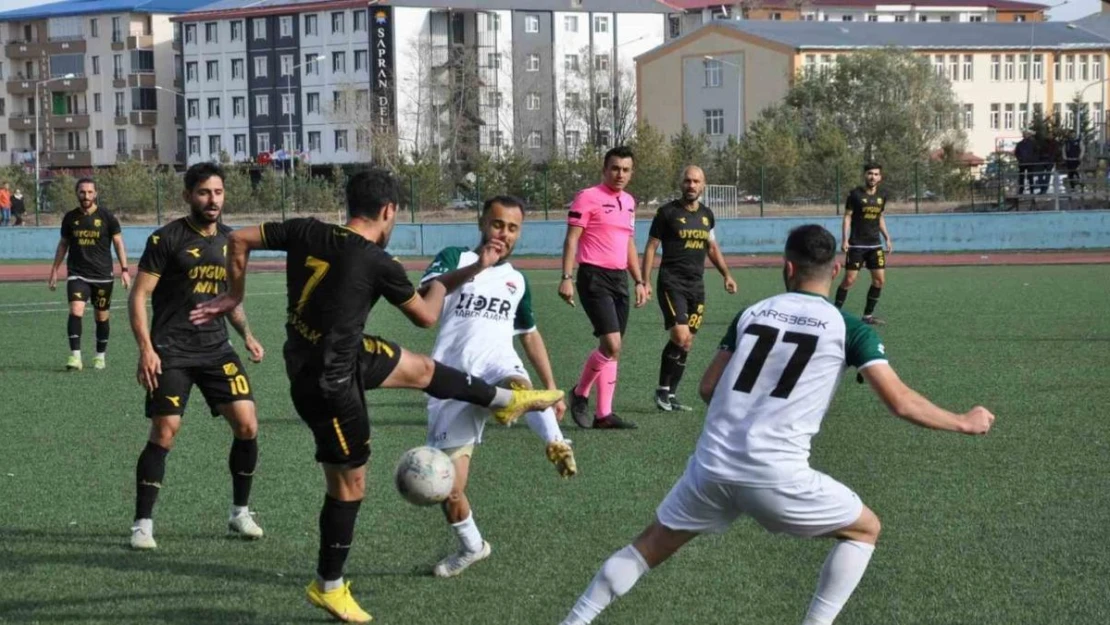 Kars 36 Spor: 4 Arsin İdmanyurdu Spor: 1