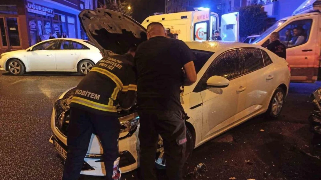 Kars'ta trafik kazası: 2 yaralı