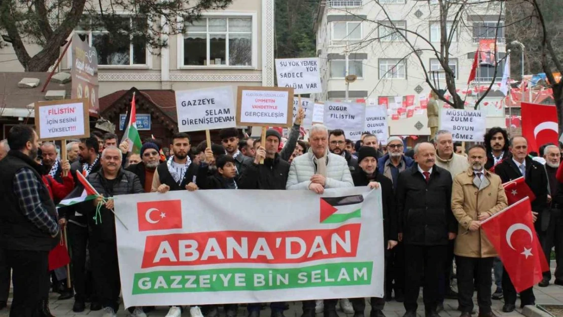 Kastamonu'da vatandaşlar Filistin için yürüdü