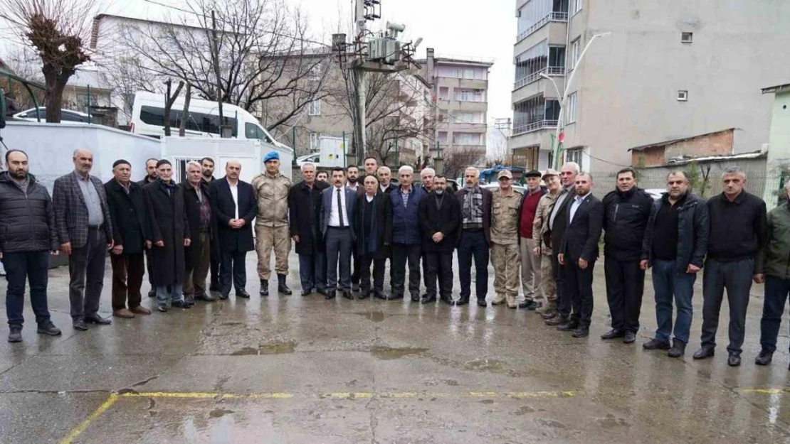 Kaymakam Akeller, kaymakamlık binasındaki kavgayı sona erdirdi