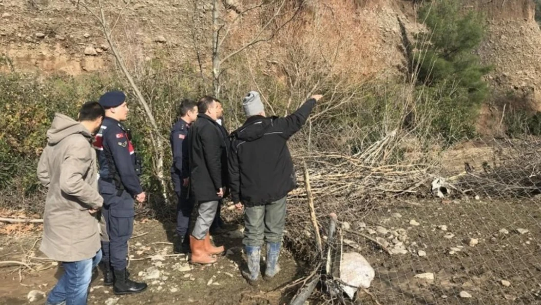 Kaymakam Memiş, selden zarar gören mahalleleri ziyaret etti