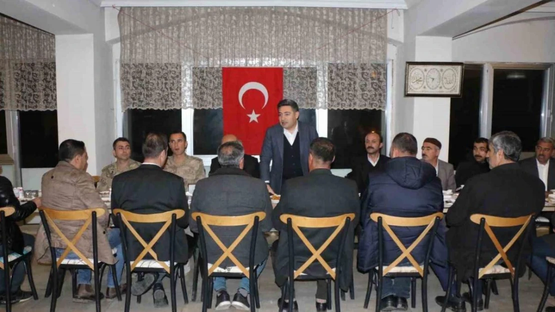 Kaymakam Özçelik, şehit aileleri ve gazilerle iftar yemeğinde bir araya geldi