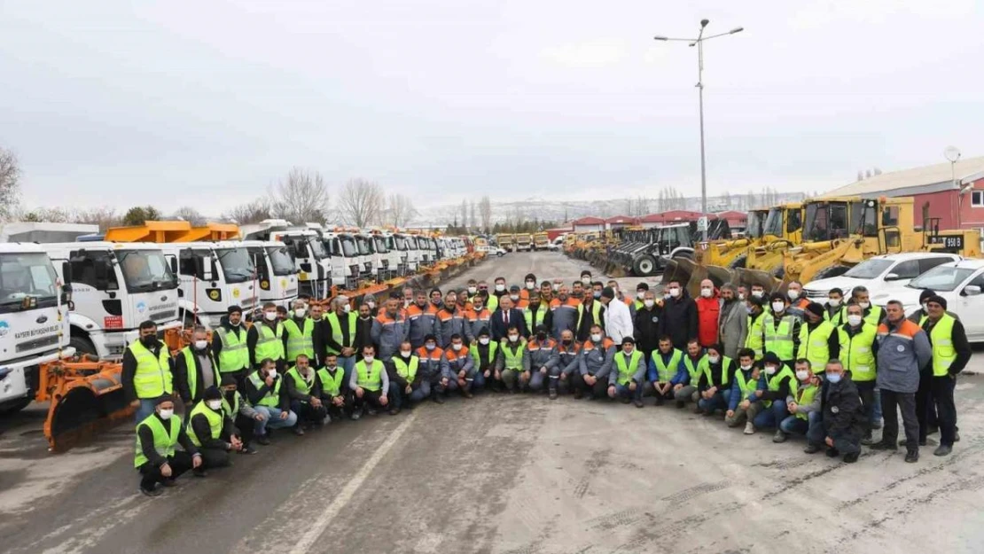 Kayseri Büyükşehir, karla mücadele için teyakkuzda