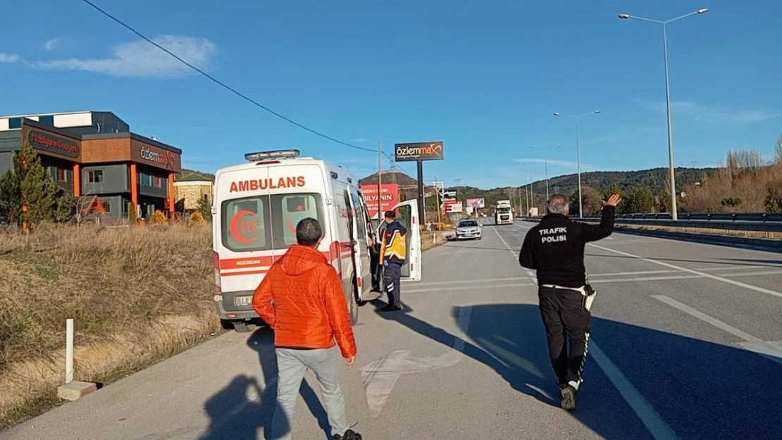 Kaza yapan araçlar sulama kanalına düştü: 5 yaralı