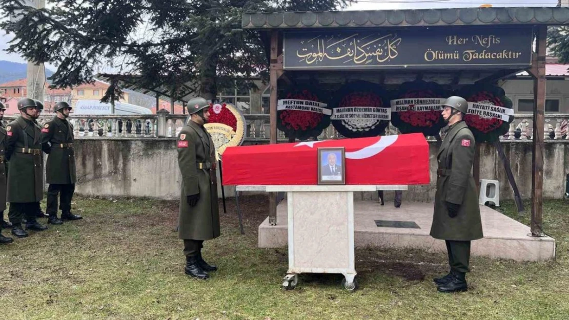 Kıbrıs gazisi, törenle son yolculuğuna uğurlandı