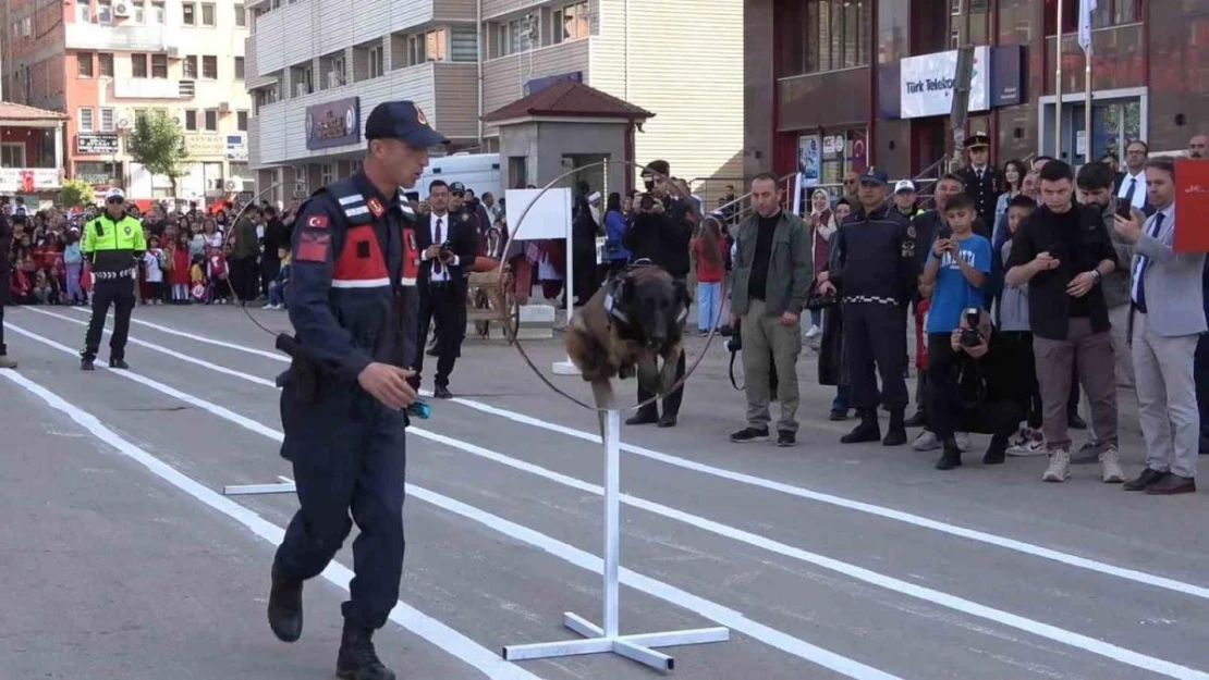 Kırıkkale'de Cumhuriyet'in 100. yılı kutlandı