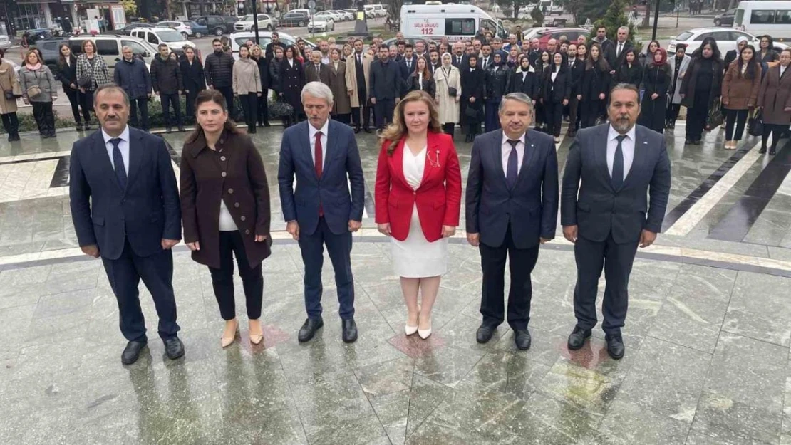 Kırklareli'nde öğretmenler günü etkinliklerle kutlandı