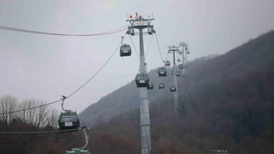 Kocaeli'nin 50 yıllık rüyası gerçek oldu, teleferik Kartepe'ye ulaştı