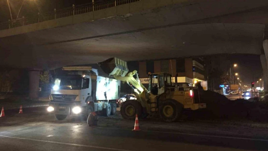 Kocasinan Bulvarı - İstasyon Caddesi Kavşağı'na nefes aldıracak çalışma