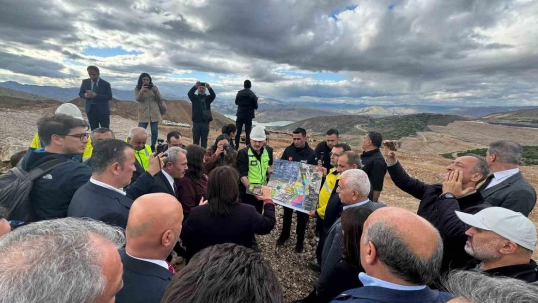 Komisyon üyeleri maden sahasında incelemede bulundu