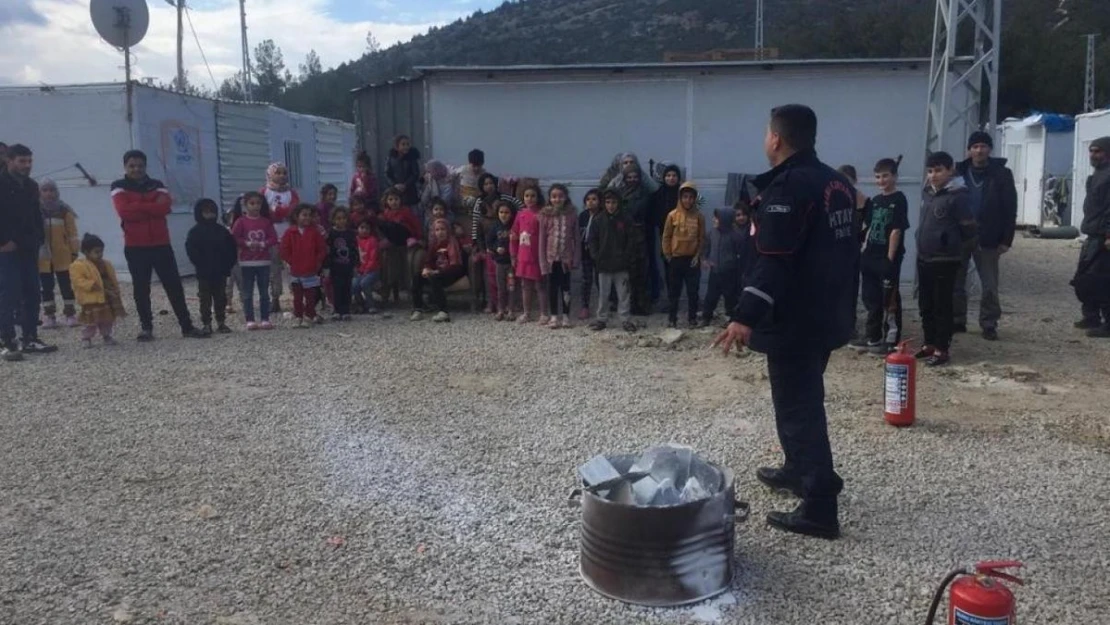 Konteyner kent sakinlerine yangın eğitimi