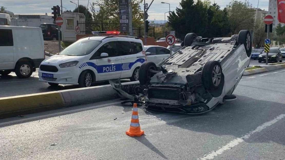 Kontrolden çıkan araç otomobile çarparak takla attı: 1  yaralı