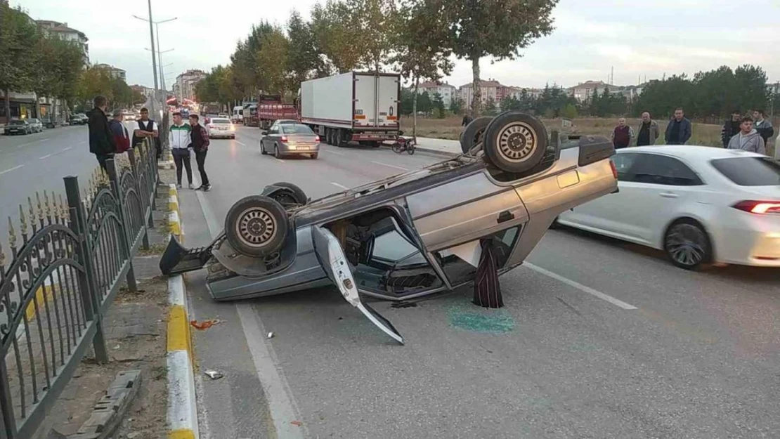 Kontrolden çıkan otomobil takla attı: 1 yaralı