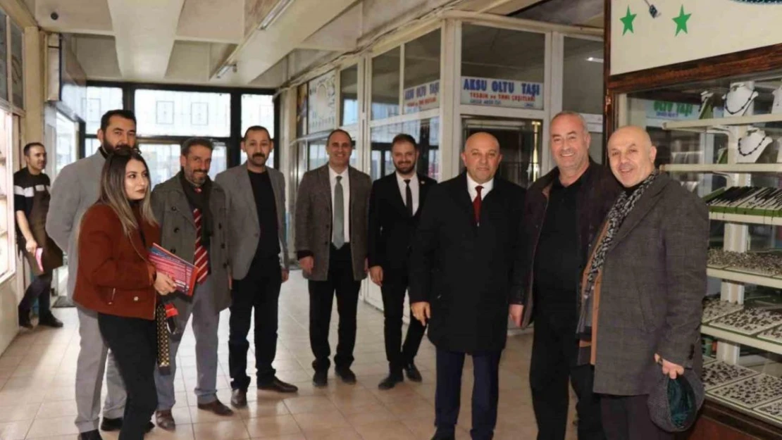 Koşar 'Oltu Taşı imalathanelerini modernize edeceğiz'