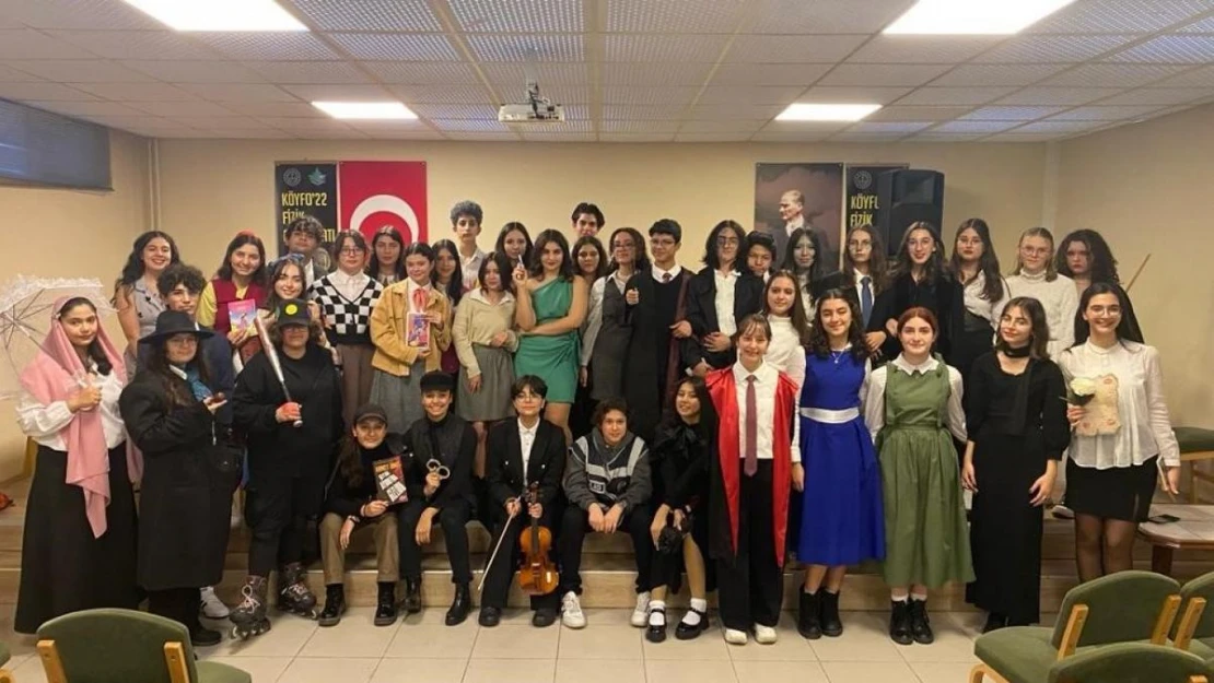 Köyceğiz Fen Lisesi'nde roman kahramanları buluştu