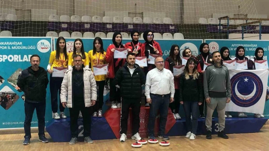 Köyceğizli öğrenciler floor curlingte bölge ikincisi oldu