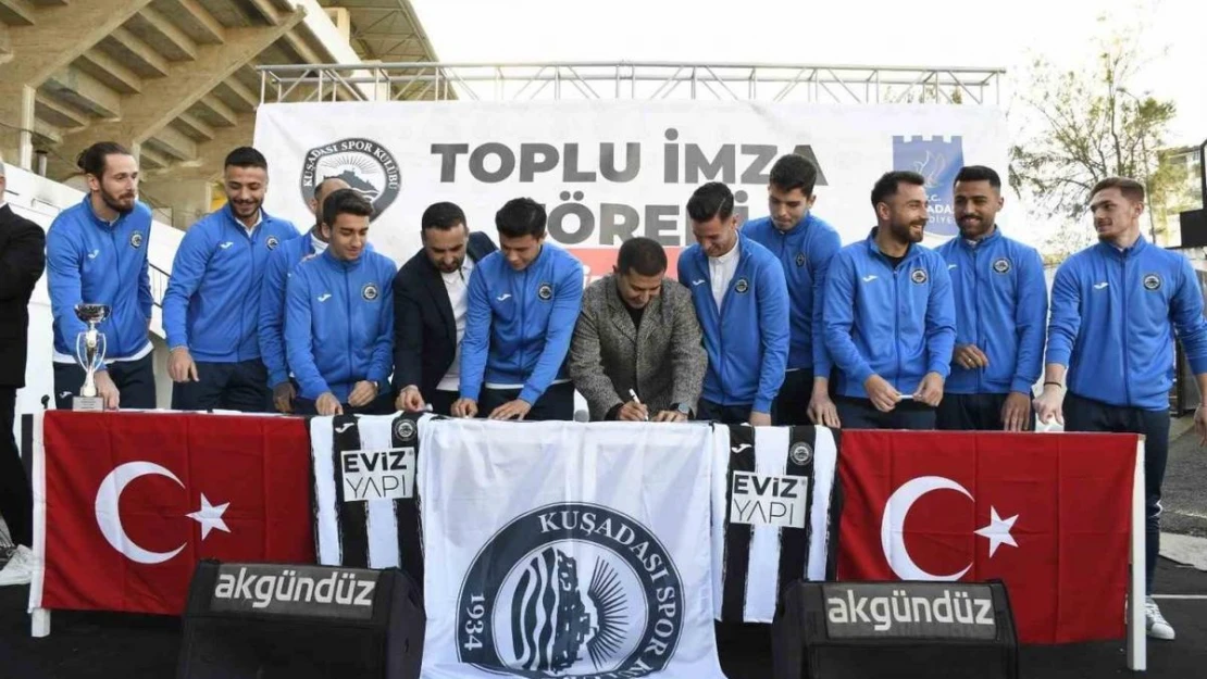 Kuşadasıspor, 8 futbolcu ile sözleşme imzaladı