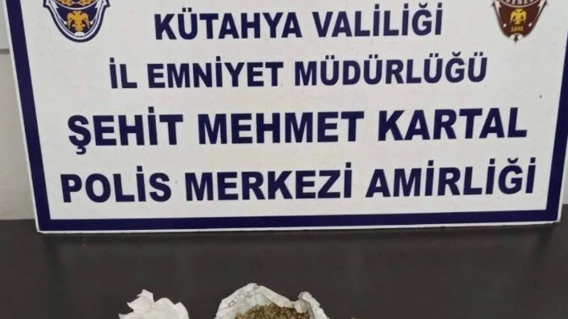 Kütahya'da bekçiler 2 şahsın üzerinde uyuşturucu ele geçirdi