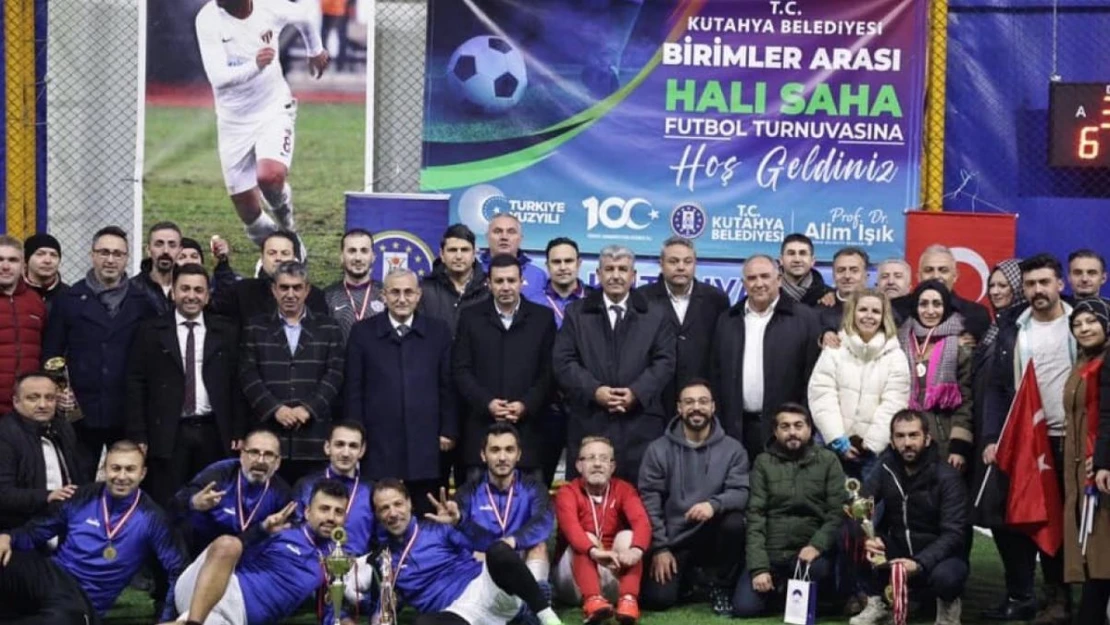 Kütahya'da Birimler Arası Halı Saha Futbol Turnuvası düzenlendi