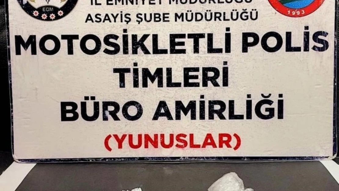 Kütahya'da Yunus Timlerince bir kişiden uyuşturucu madde ele geçirildi