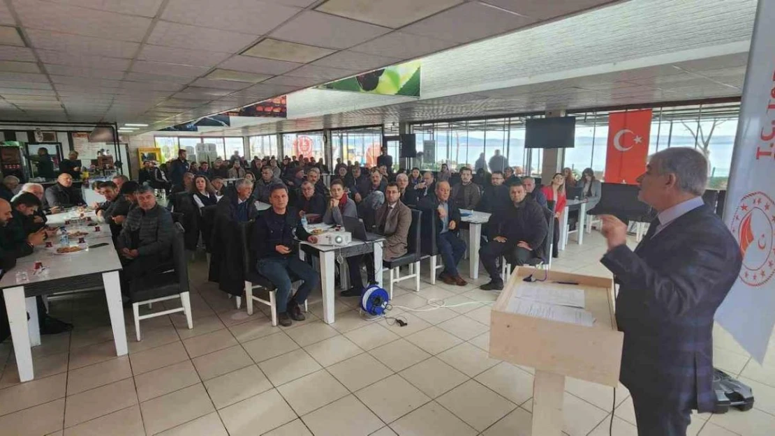 Lapseki'de Kırsal Kalkınma Yatırımlarının Desteklemesi toplantısı düzenlendi