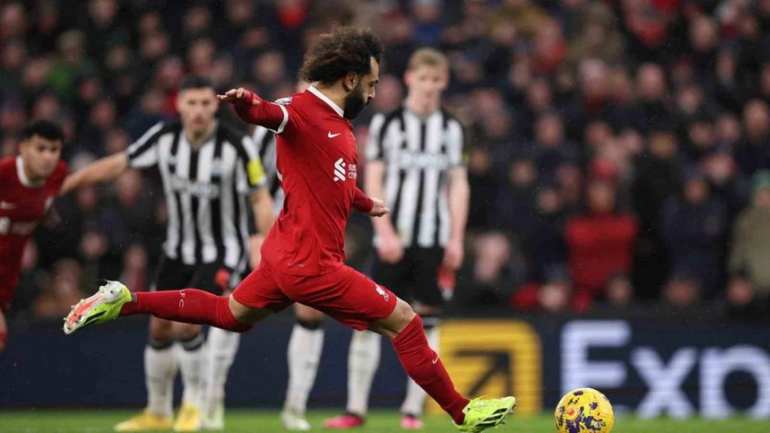 Liverpool, Newcastle'ı 4 golle geçerek liderliğini sürdürdü