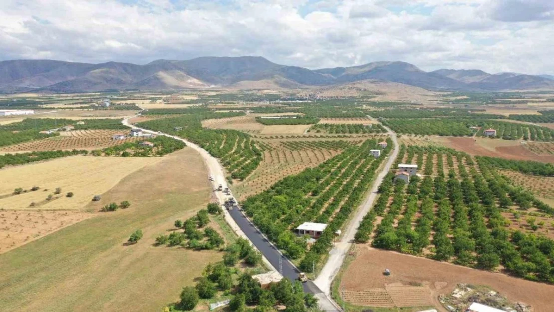 Malatya'da asfalt çalışmaları sürüyor