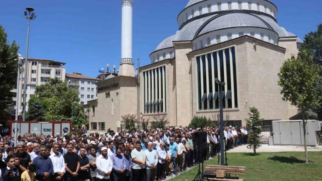 Malatya'da Haniye için gıyabi cenaze namazı kılındı