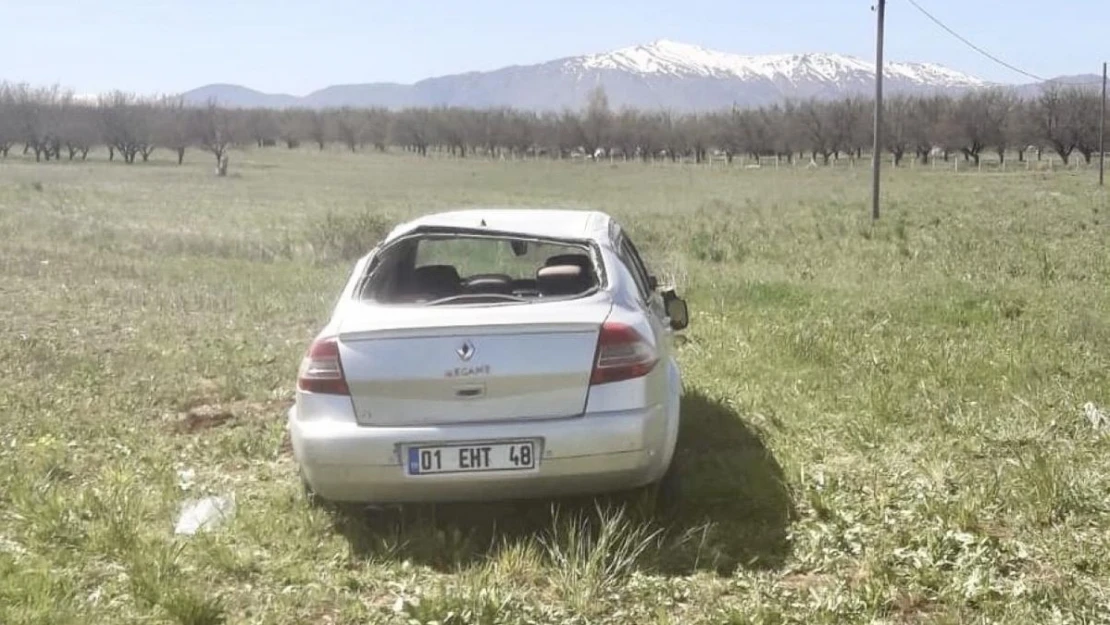 Malatya'da otomobil takla attı, 2 yaralı