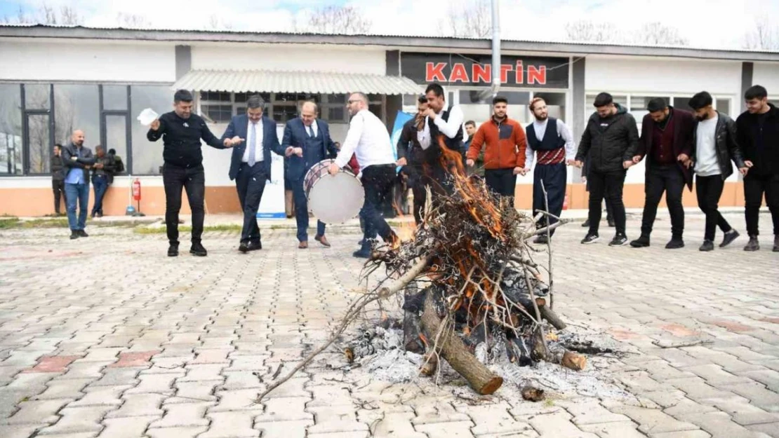 Malatya Turgut Özal Üniversitesi'nde Nevruz kutlandı