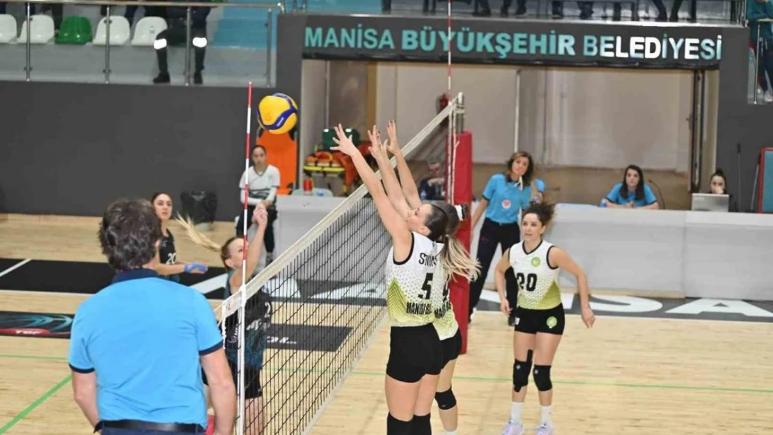 Manisa BBSK Sultanları set vermedi